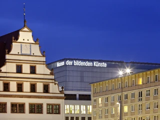 Museum der bildenden Künste Leipzig_Außenansicht Marktplatz_1.jpg
