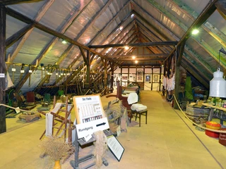 Heimatmuseum Müden_Boden.jpg Dachboden Heimatmuseum Müden (Aller)