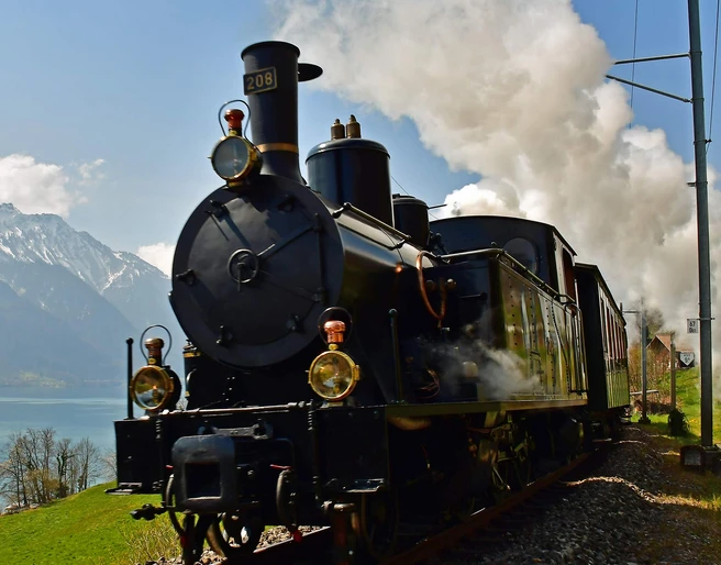 bruenig-dampfbahn-unterwegs-nach-brienz-brienzersee-fruehling.jpg