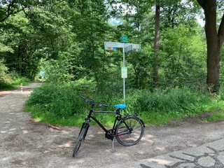 fahrrad-knotenpunkt-weg.jpg