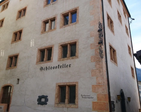 Altes Stockalperhaus Aussenaufnahme des Alten StockalperhausesExterior view of the old Stockalper houseVue extérieure de l'ancienne maison Stockalper