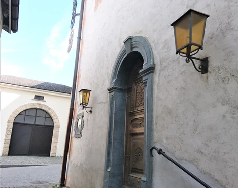 Eingang Altes Stockalperhaus Eingang des Alten StockalperhausesEntrance to the Old Stockalper HouseEntrée de l'ancienne maison Stockalper