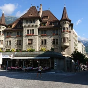 Perrighaus Aussenaufnahme des PerrighausesExterior view of the Perrig HouseVue extérieure de la maison Perrig
