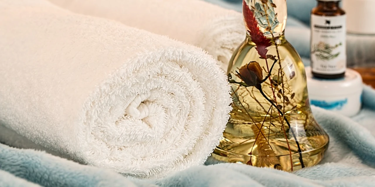 massage-therapy-1612308_960_720.jpg