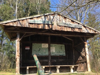 Hütte Hainberghöhe Potsdamer Platz.jpg