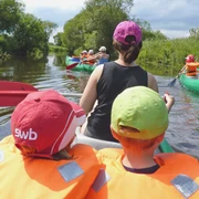 Wasserwandern auf der Wümme mit drei Kanus Wasserwandern auf der Wümme mit drei Kanus