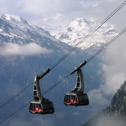 Mittelstation Pendelbahn.jpg Mittelstation Pendelbahn.jpgMid station Cable car