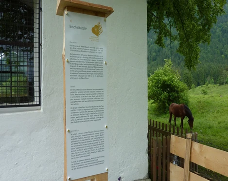 Stele an der Boschetkapelle