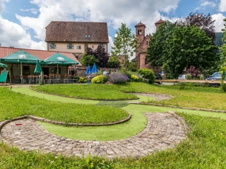 Naturgolf Minigolf Klosterreichenbach Kiosk Klosterkirche Naturgolf Minigolf Klosterreichenbach Kiosk Klosterkirche