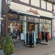 Tredy-neu.jpg Bekleidungsgeschäft Tredy