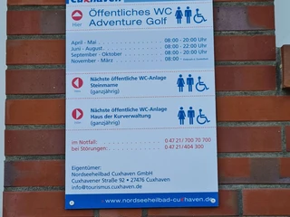 sanitaeranlage-adventure-golf-duhnen-schild.jpg