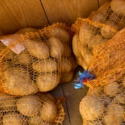 Kartoffelkiste von Buerschaper beim Bäcker Kartoffelkiste von Buerschaper beim Bäcker