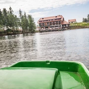 Mummelsee Tretboot Ruderboot Verleih auf dem See Mummelsee Tretboot Ruderboot Verleih auf dem See