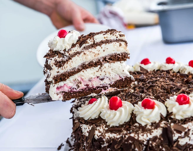 Schwarzwaelder Kirschtorten Seminar Freudenstadt Fertiges Stueck Schwarzwaelder Kirschtorten Seminar Freudenstadt Fertiges Stueck