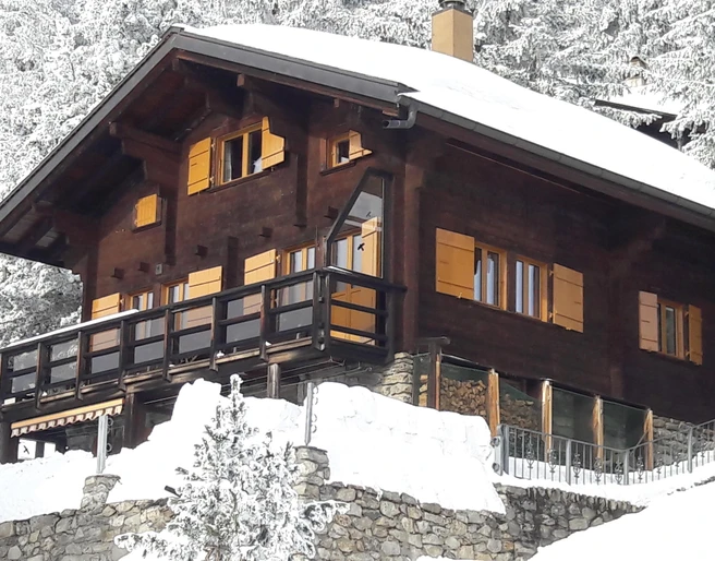 Est et sud du chalet Marmotta