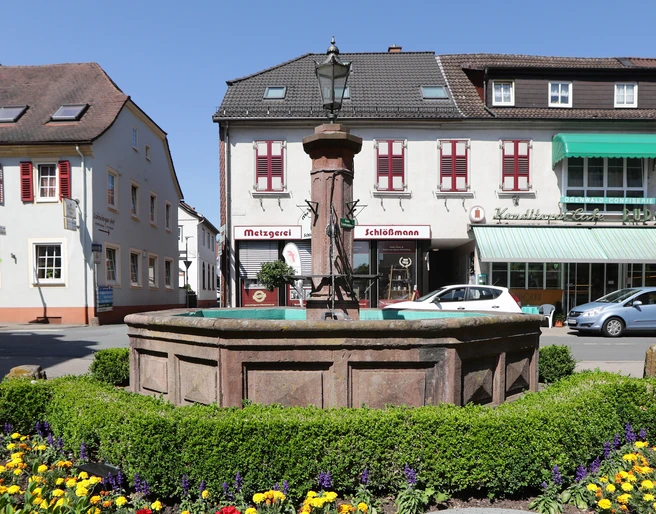 Bad König - Stadtmitte Brunnen Bad König - Stadtmitte Brunnen