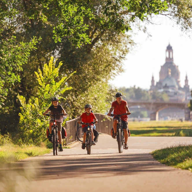 Elberadweg-053_klein_©_Elberadweg:Felix Meyer.jpg
