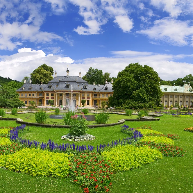 DEU/sachsen/elbe/Sylvio Dittrich/Honorarpflichtiges Foto! Kontakt T.:01772156417 Schloss Pillnitz, Lustgarten