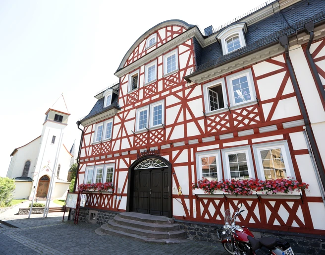 075HR - Herbstein - Rathaus.JPG