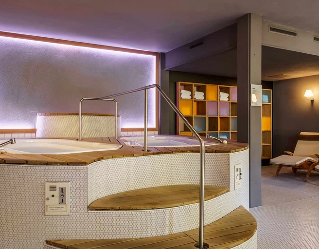 hotel-artos-whirlpool-spartos-wellness.jpg