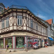 170621-wf-rundgang-22.jpg Fachwerkfassade der Buchhandlung