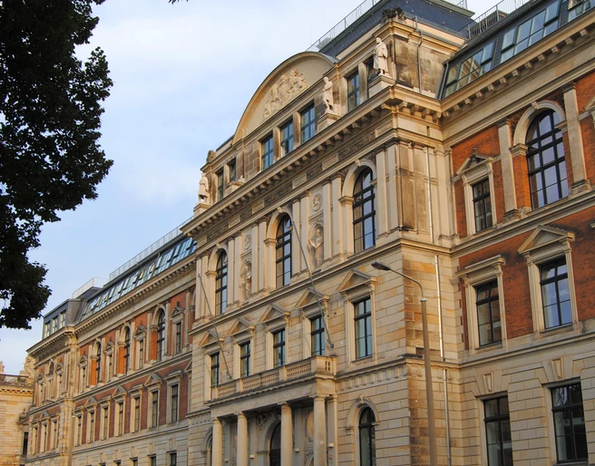 Hochschule für Grafik und Buchkunst - Wächterstraße 11 Hochschule für Grafik und Buchkunst - Wächterstraße 11