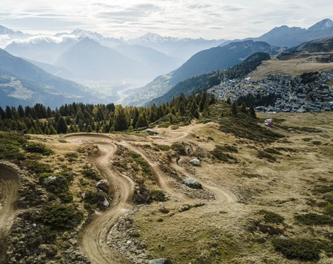 Flowtrail Wurzenbord Bettmeralp - Aletsch Arena Flowtrail Wurzenbord Bettmeralp - Aletsch Arena