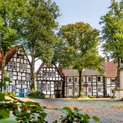Haller Herz Fachwerkhäuser rund um die ev. St. Johanniskirche - das sogenannte Haller Herz