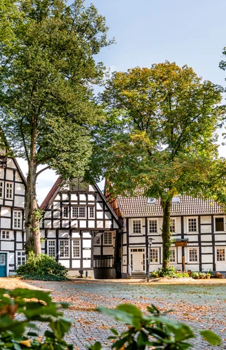 Haller Herz Fachwerkhäuser rund um die ev. St. Johanniskirche - das sogenannte Haller Herz