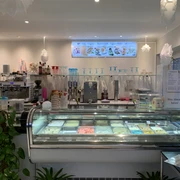 Große Eisauswahl im Eiscafé Da Vito, Albersdorf