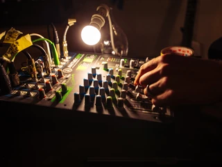 Das japanische Haus, Mischpult