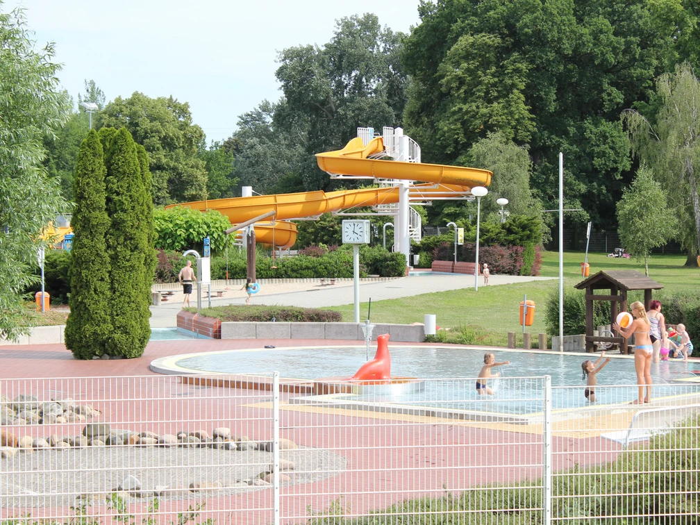 Freibad "Dreibrücken" Wurzen ©K. Lange