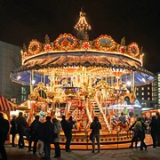 Historisches Karussell im Salzgässchen - Weihnachtliches Leipzig