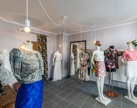 Hivyohivyo, Verkaufsraum