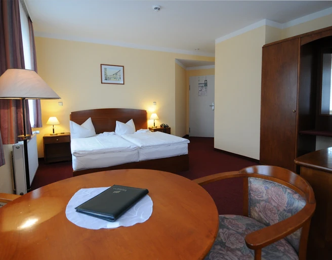 Doppelzimmer im Hotel Döbelner Hof - Unterkunft in Leipzig