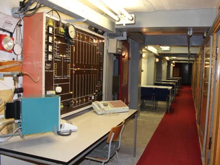 Museum im Stasi-Bunker Machern - Geschichte in Leipzig und Region Museum im Stasi-Bunker in Machern gibt Einblicke in das Bunkerinnere mit originaler Einrichtung von damals, Region Leipzig