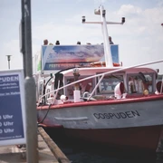 MS Cospuden wartet auf Ihren Besuch