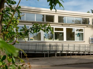 Schwimmhalle Süd - Hallenbäder in Leipzig