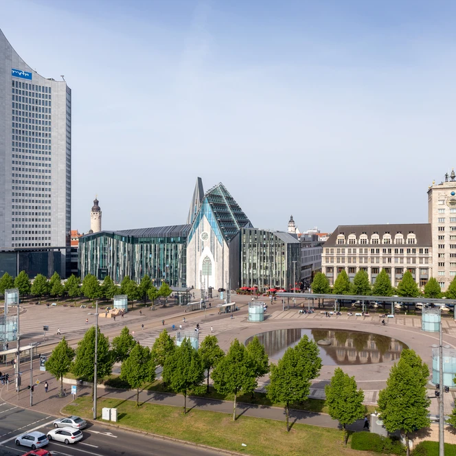 Augustusplatz mit Universität Leipzig