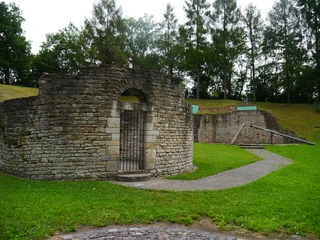 Ruine-Burg-Wiprechtsburg-Groitzsch-leipzig-travel