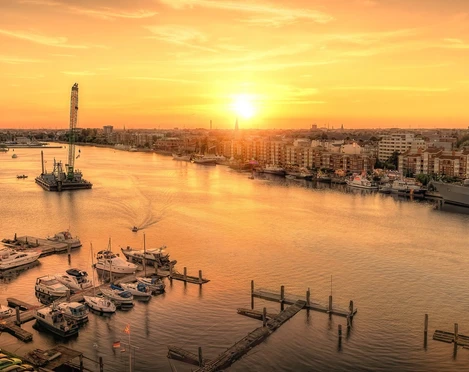 Panorama Großer Hafen und Bontekai