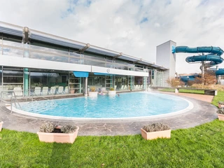 Außenbecken Freizeitbad Arobella