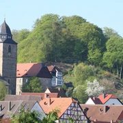 Altstadt Naumburg mit Burgberg oberhalb der Stadt