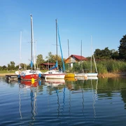 Boote am Singliser See