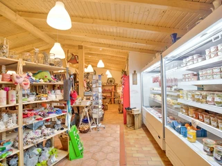 Gastro_Bauernhof-Cafe-Schild-hofladen.jpg