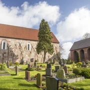 POI_Kirche-zum-Heiligen-Kreuz-Pakens.jpg POI_Kirche-zum-Heiligen-Kreuz-Pakens.jpg