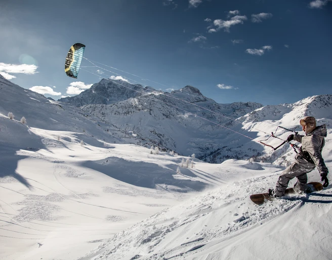 snowkiting2.jpg