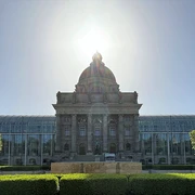 a9fca2759118-bayerische-staatskanzlei-3231-foto-regina-gschwandtner.jpg