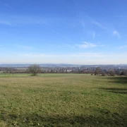 Die Tour verläuft oft im Harzvorland, wie hier bei Langelsheim