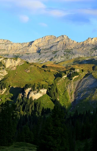 Morgenstimmung auf dem Weg zum Sätteli.